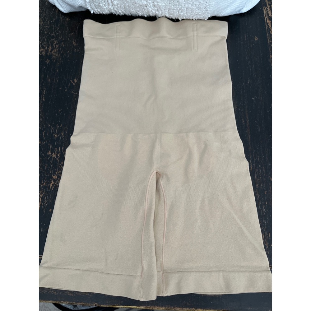 Shapermint Essentials High Waisted Shaper Shorts Beige M/L New - Picture 4 of 4